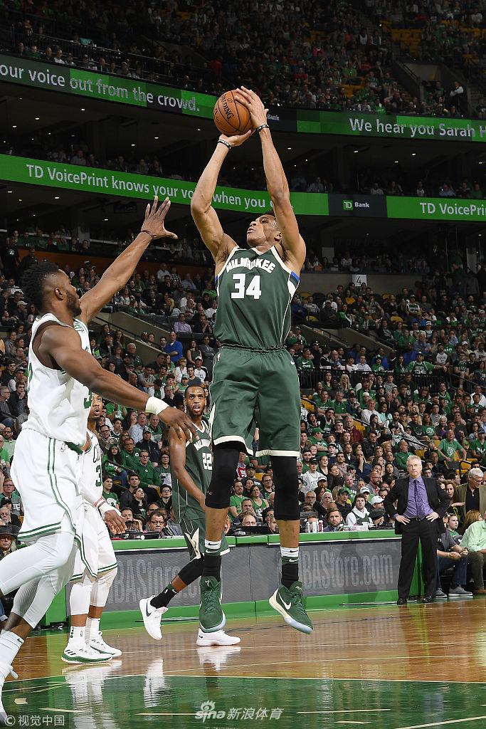 1.18岁以前没有公民身份