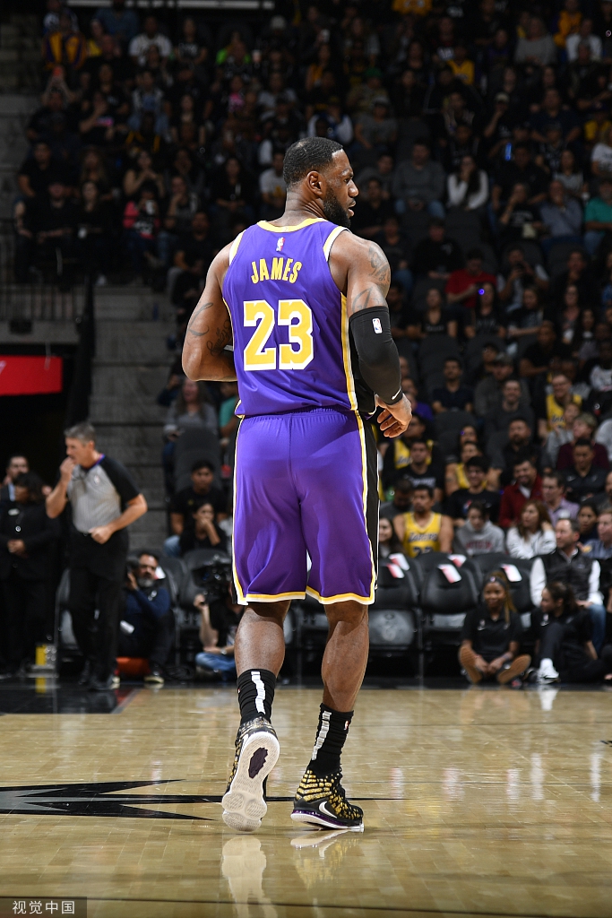 [NBA常规赛]湖人103-96马刺