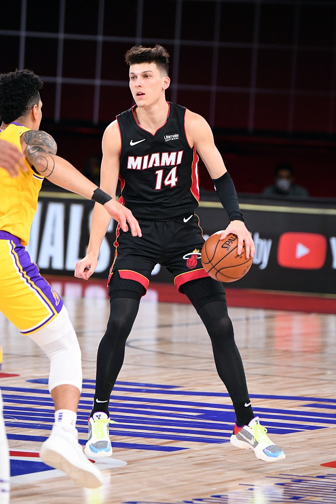 [NBA总决赛]湖人102-96热火