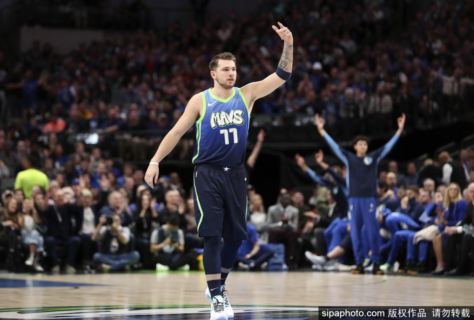 [NBA常规赛]马刺98-102独行侠