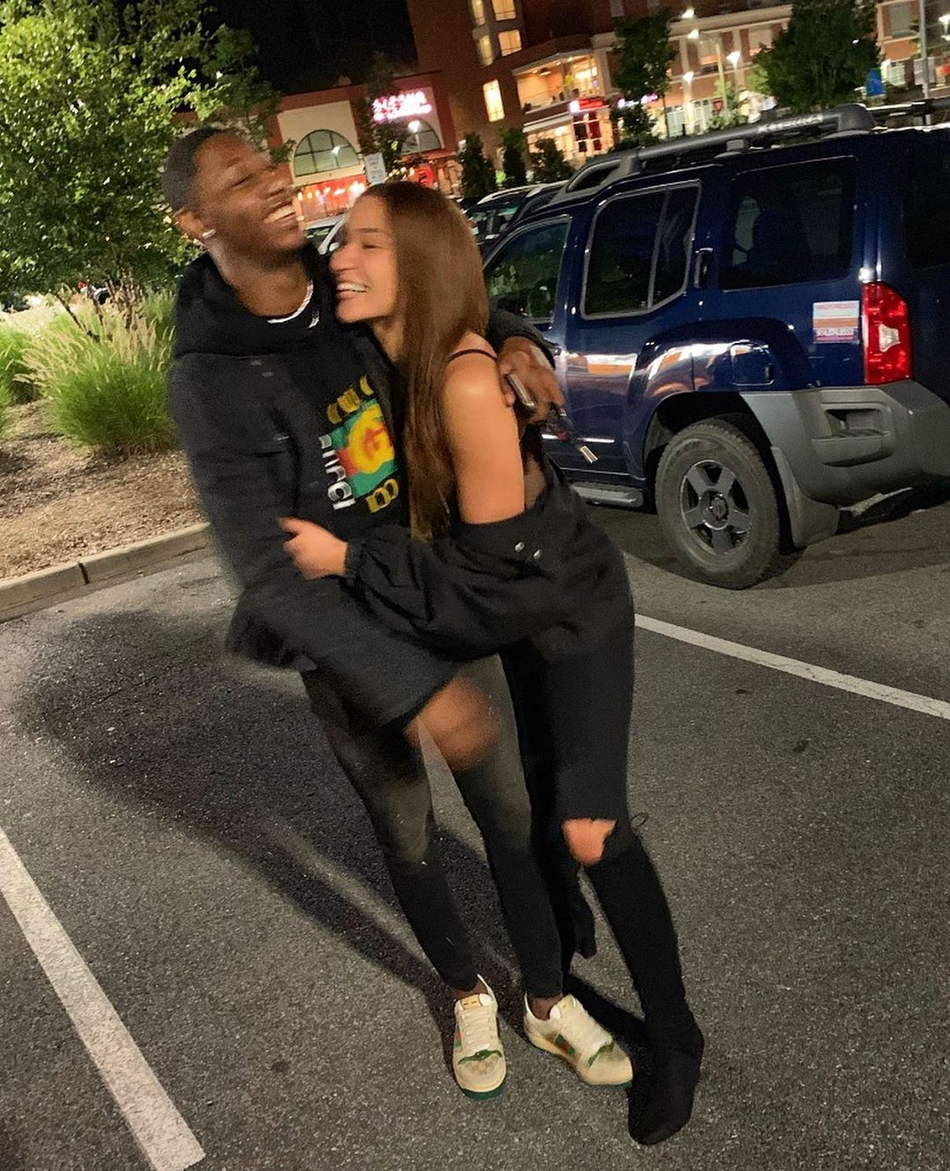 新科探花女友曝光!口味一点不卡戴珊!这才是00后的审美