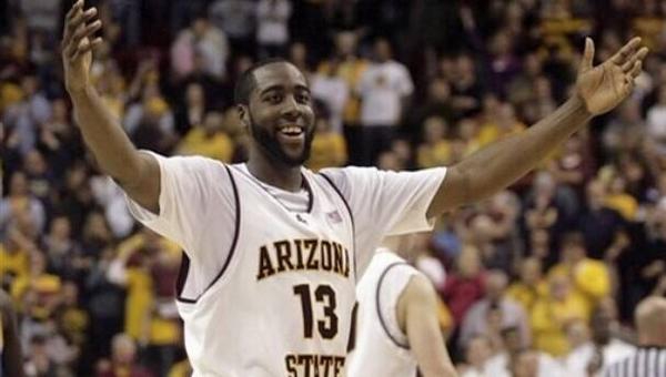 哈登大胡子变化史！从小鲜肉到胡子狂人 10年后竟然变成了这样