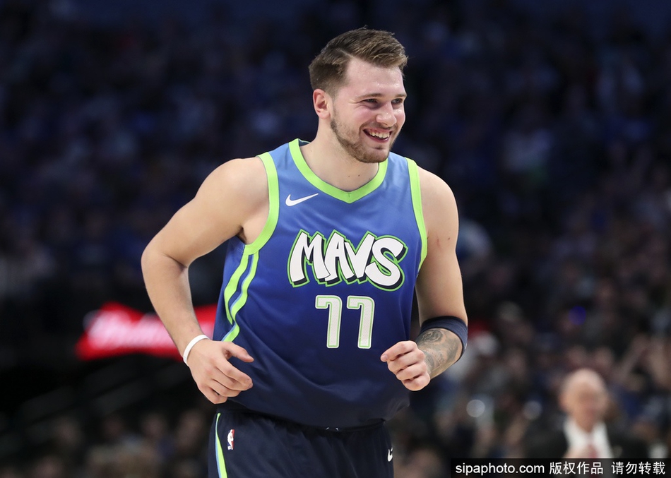 [NBA常规赛]马刺98-102独行侠