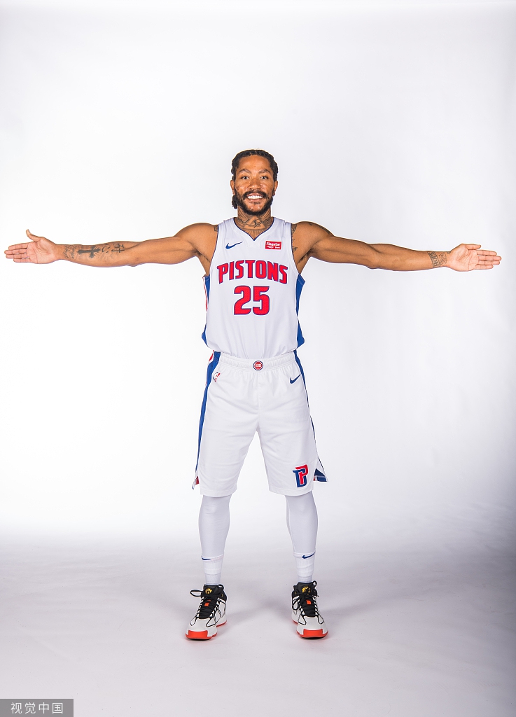 罗斯新赛季定妆照出炉!明天他就31岁了