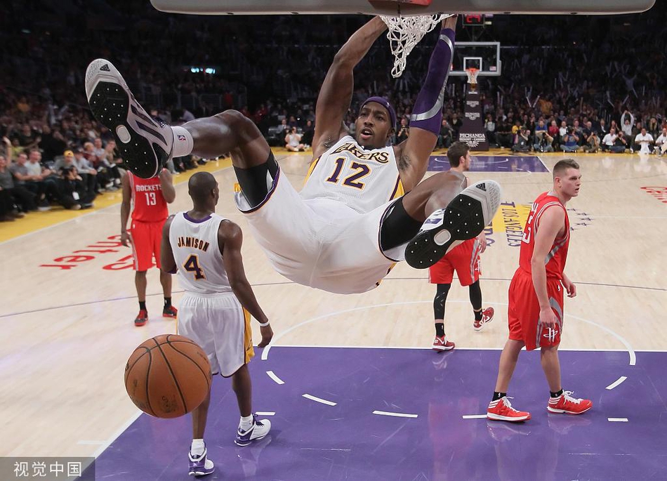 魔兽34岁生日快乐！从18岁高中生状元到第一中锋再到5年流浪5队