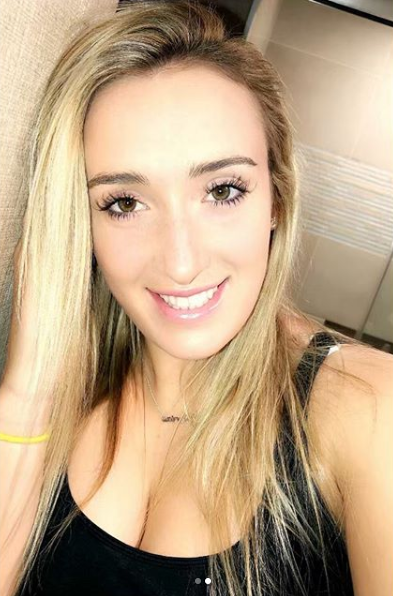 高甜预警！身材傲人的WNBA最甜小姐姐 射程恐怖的22岁洛杉矶分卫