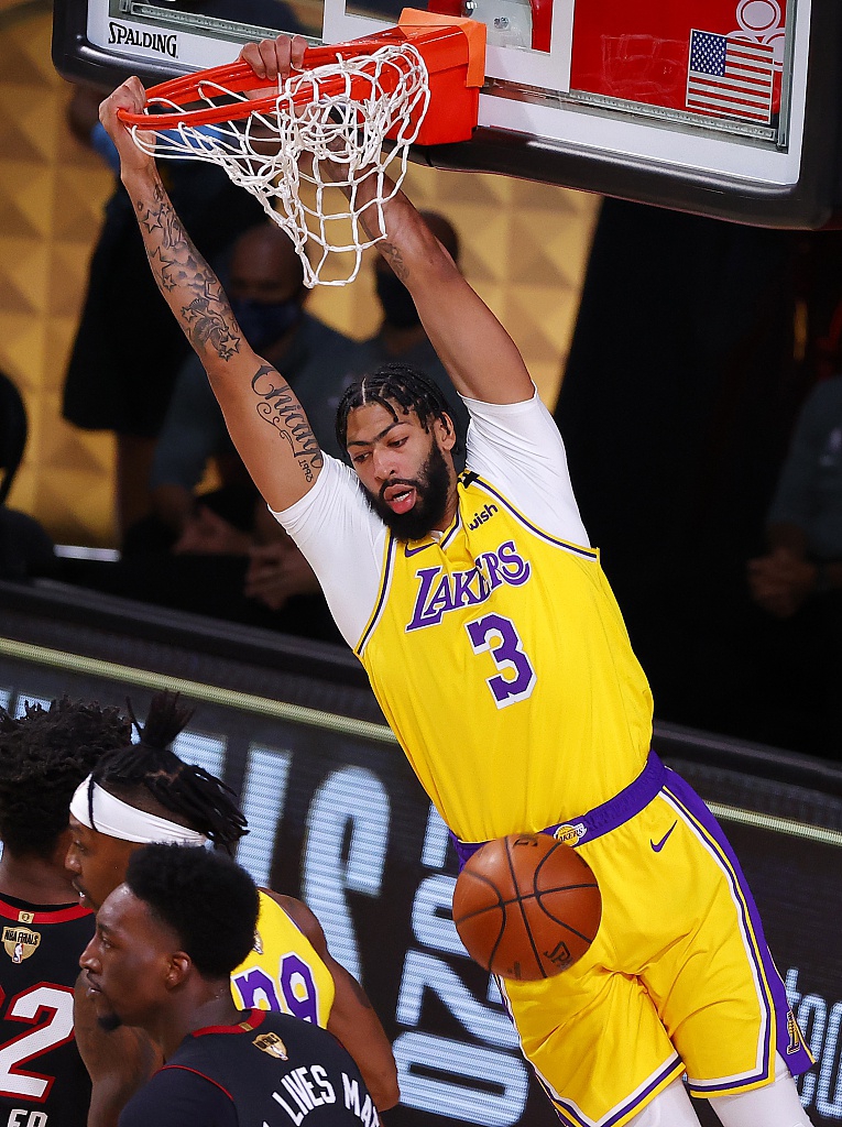 [NBA总决赛]湖人102-96热火