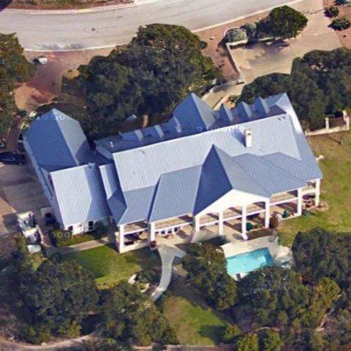 波波维奇豪宅内部照片曝光形似宫殿 “仅”需450万美元就能买到