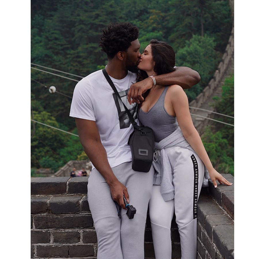 大帝正妃最新美照来袭!这身材这颜值,对不起我酸了