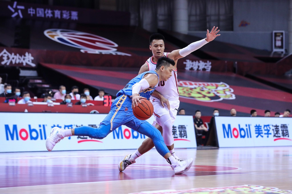 [CBA半决赛]广东111-109北京