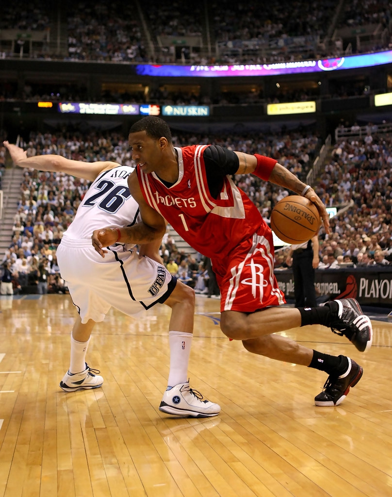 杜兰特不哭！乔丹科比麦蒂也都曾带伤出战季后 最惨的伊巴卡