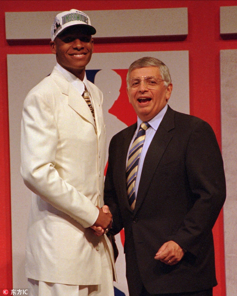 NBA4大传奇超巨携手入2018名人堂 一起回顾他们的生涯我们的青春