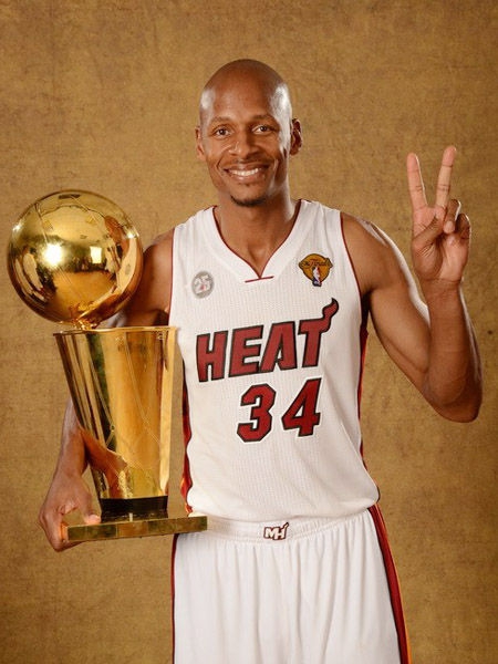 雷-阿伦44岁生日快乐!一起回顾那些年的“君子雷”