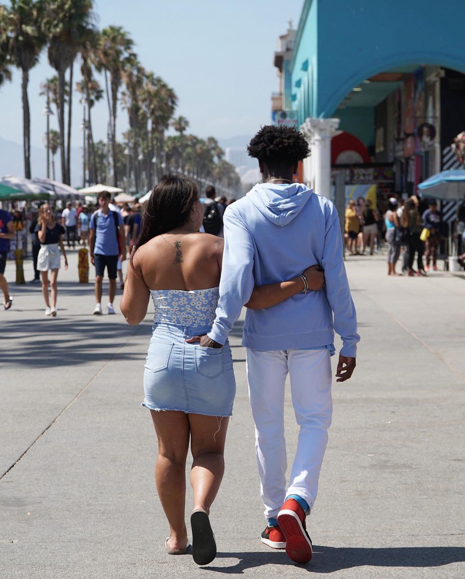 韦德大儿子18岁生日！女友深情告白送祝福！只是小韦德这品味……