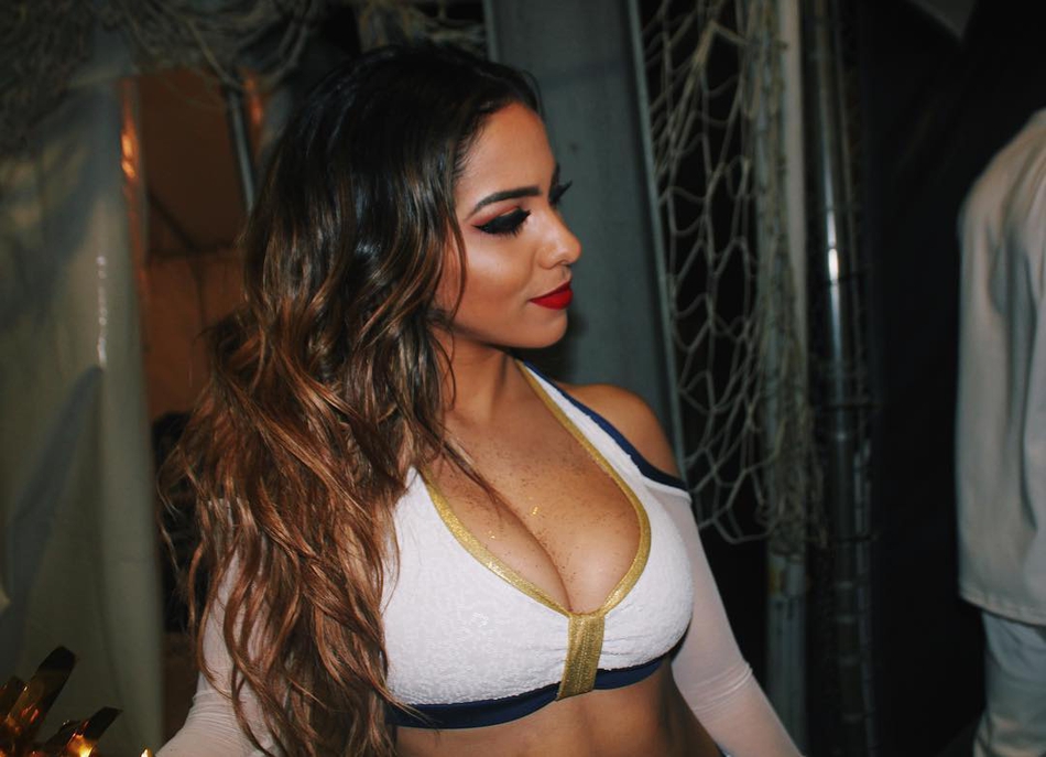 南美风情！身材逆天的22岁热火啦啦队小姐姐！