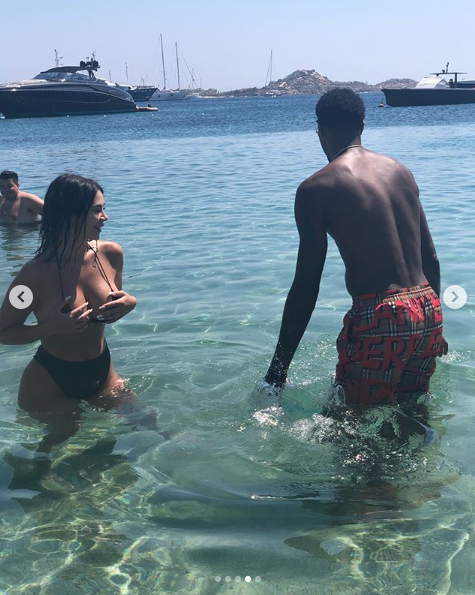 最强二当家女友近照曝光！本是脱衣舞女郎 身材爆表颜值满分