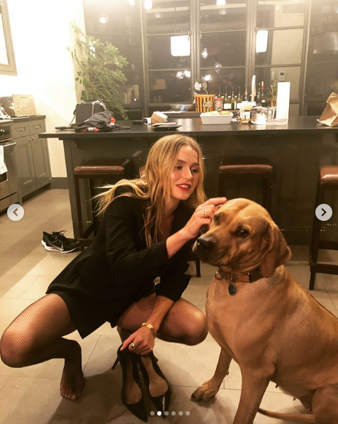 雄鹿老板女儿最新写真曝光 长的太美怎么穿都好看