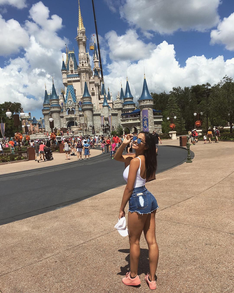 南美风情！身材逆天的22岁热火啦啦队小姐姐！