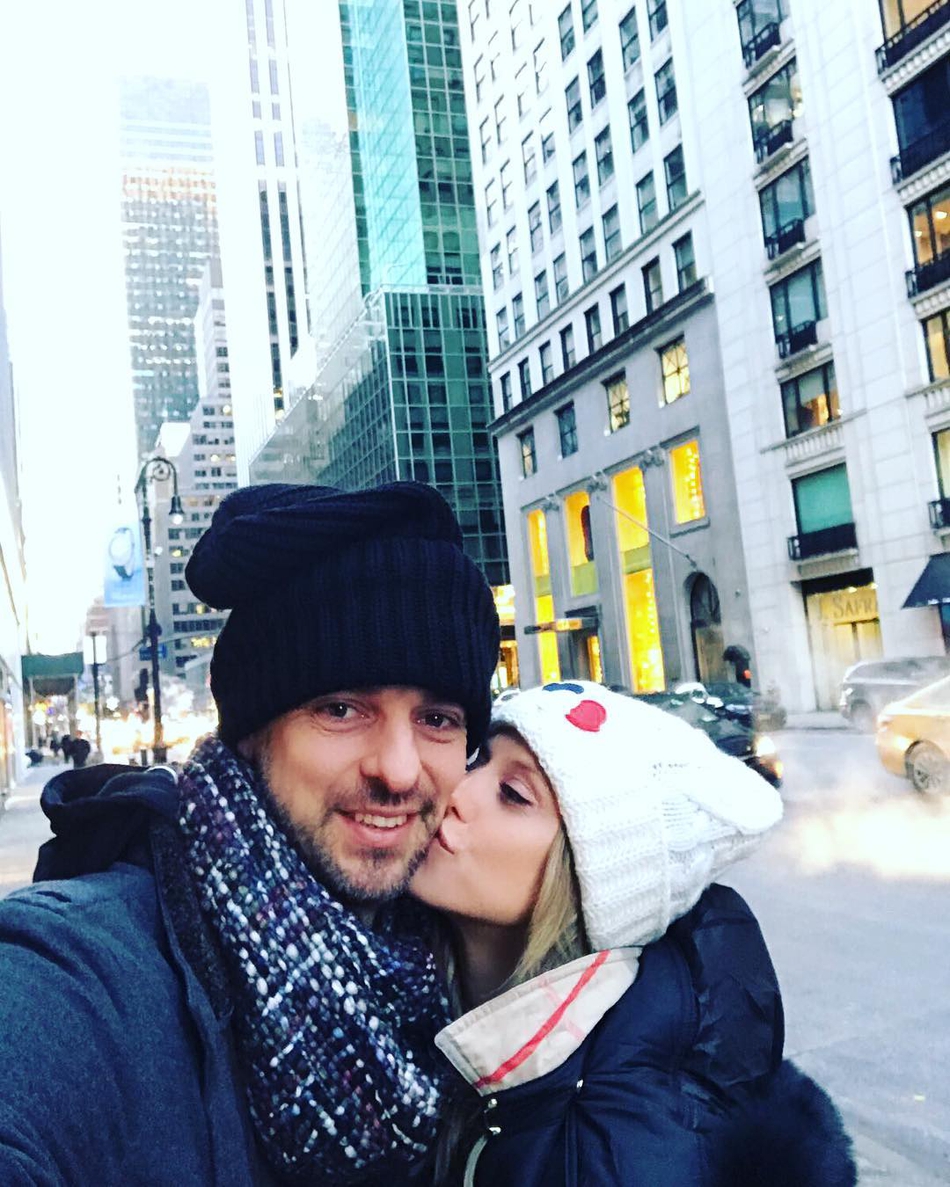 酸了酸了！加索尔夫妇狂撒狗粮 嫂子这身材是真的棒