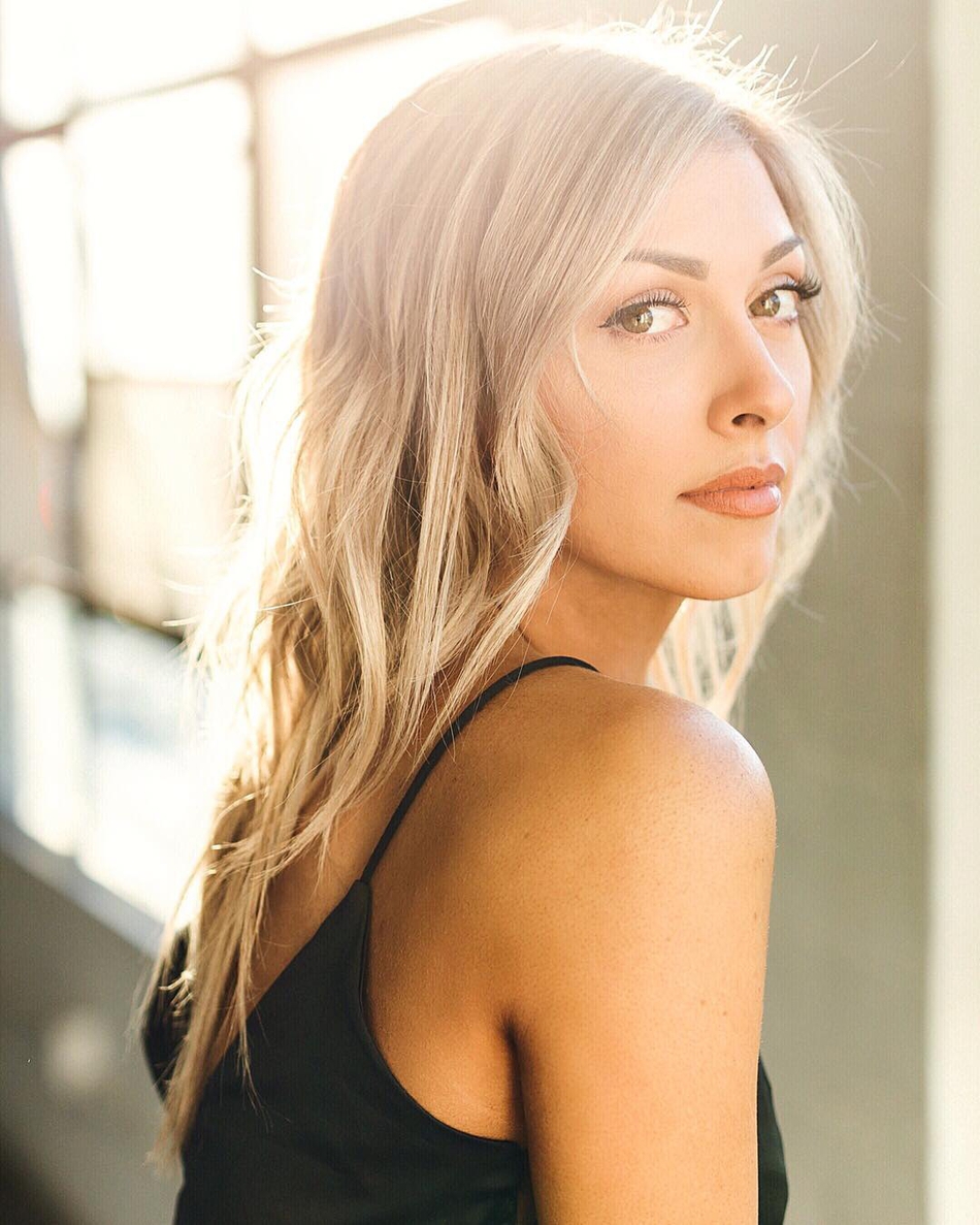 今日份小姐姐!快船队超美拉拉队员 爱吃鸡的25岁杂志嫩模