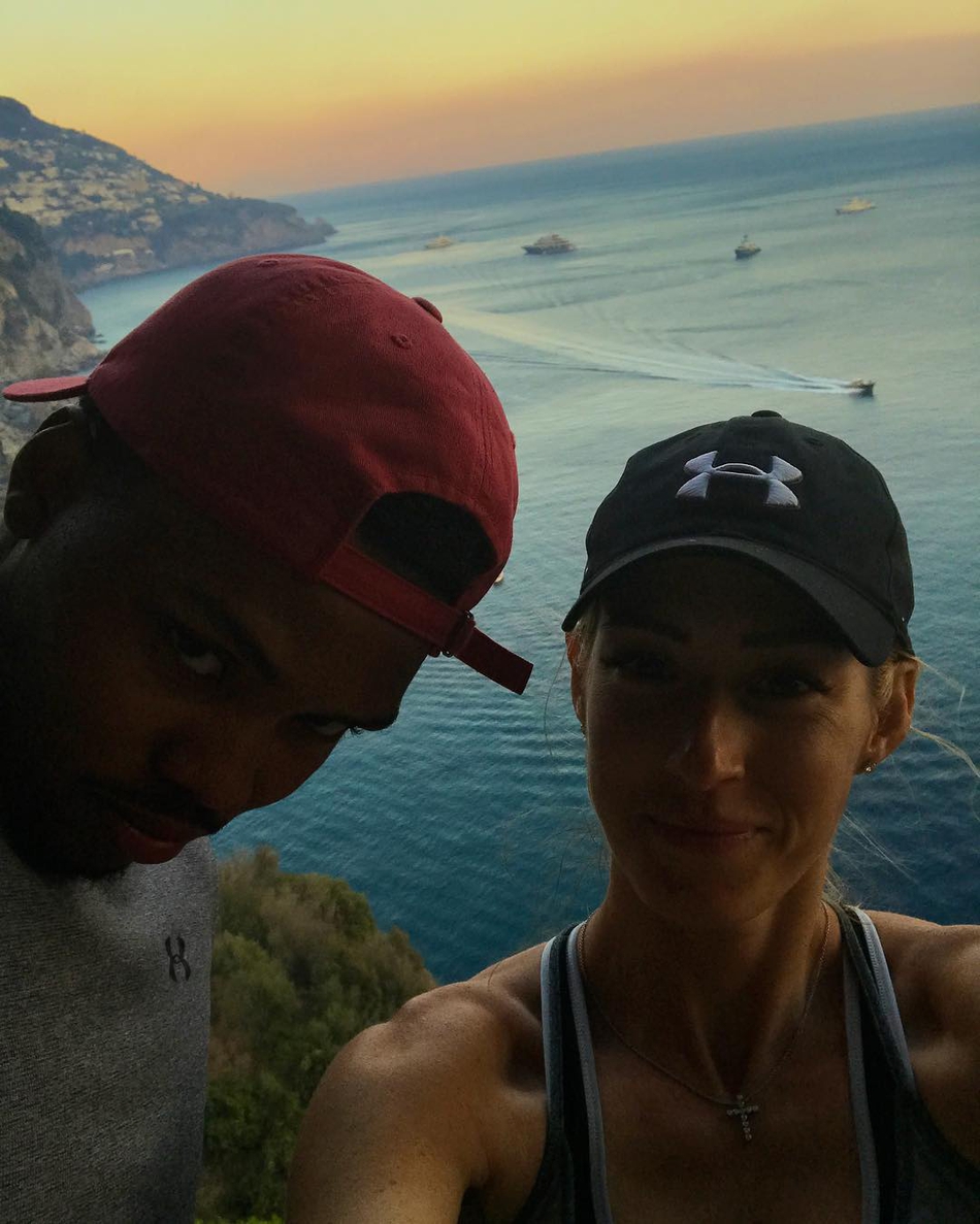 潘磕嫦的典范！NBA丑男迎娶超模娇妻 这颜值这身材羡慕哭了