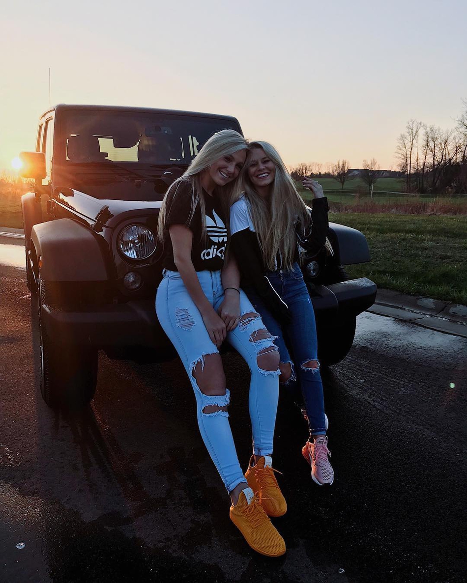 人生赢家！1.7亿先生大学时便追到超美女友！女排出身身材爆表