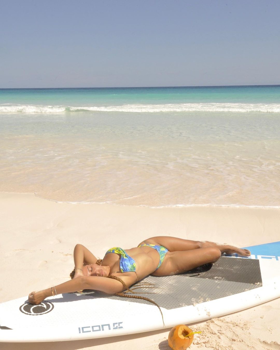 贵圈真乱!仙丹与詹娜闺蜜共度甜蜜隔离期 两月前她还是库兹马女友