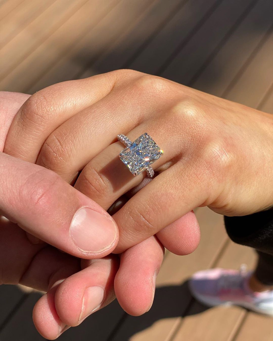 最像科比的超新星求婚成功 17岁就与超美初恋女友私定终身