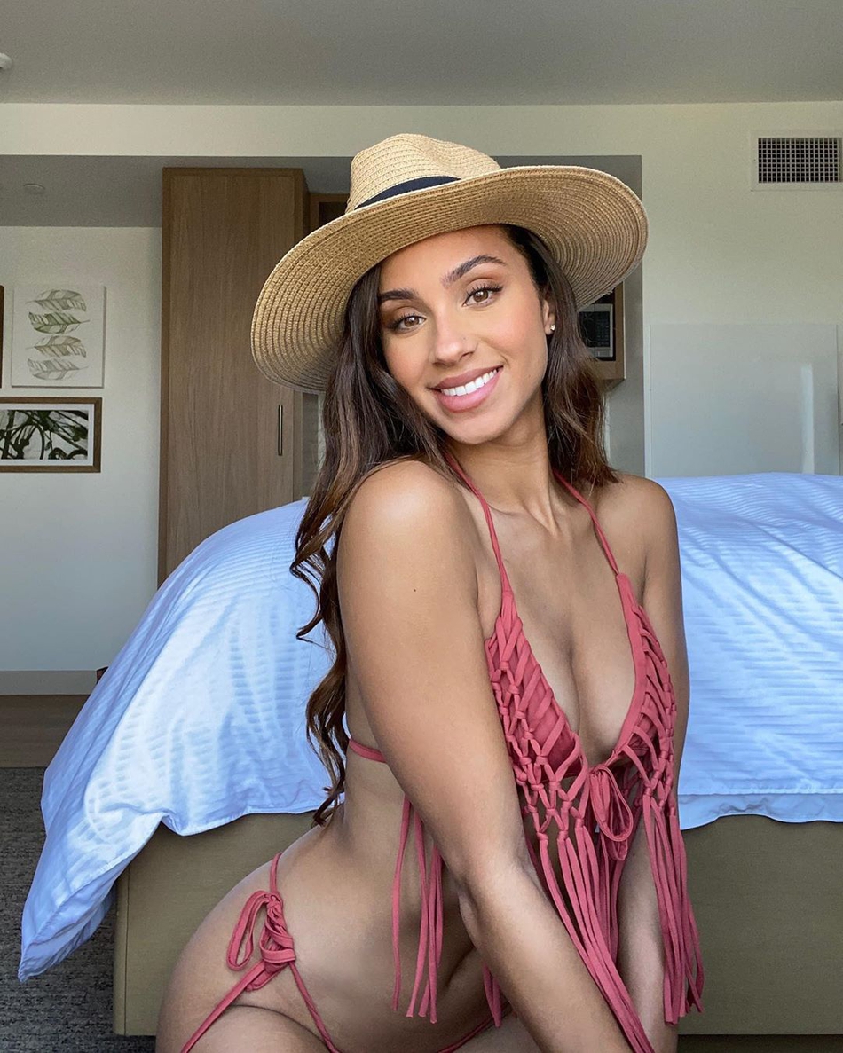 NBA新海王！球哥又换女友 身材超好的网红嫩模