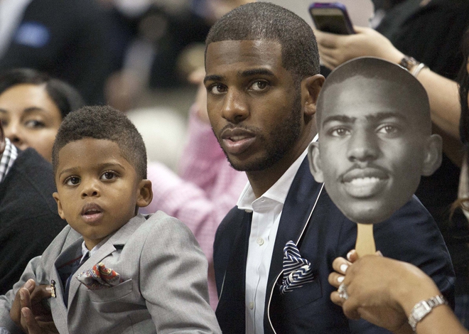 NBA最萌的巨星之子！那个萌翻科比的CP4十岁了！画风变成了这样