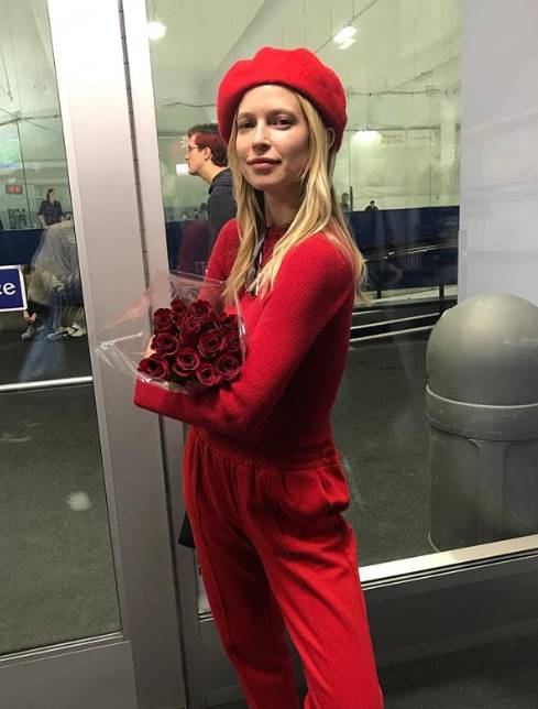 格里芬又换女友！纽约与女演员缠绵2天 女主身材娇小颜值超高