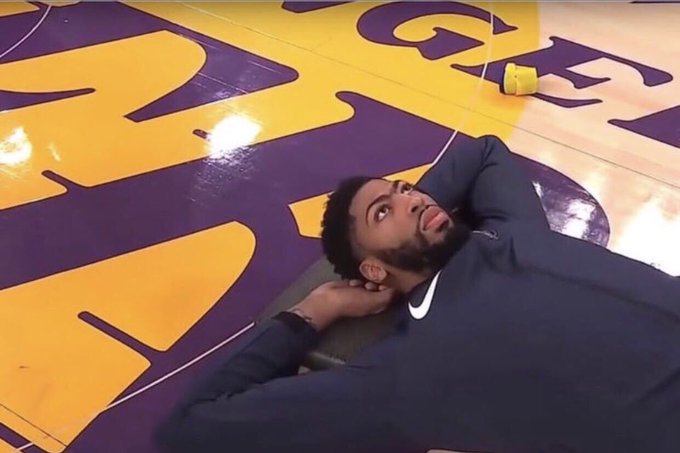 浓眉湖人球衣P图合集来啦!和詹姆斯组现役最强二人组