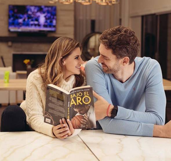 恭喜！大加与未婚妻完婚 在39岁生日当天娶了全世界最优雅的女人