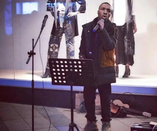 当NBA球星去摆摊：老詹卖taco库里卖爆米花 瓜哥卖瓜自卖自夸