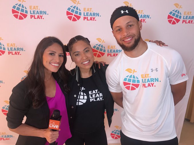 赞！库里夫妇投身公益 成立基金会帮助奥克兰儿童成长