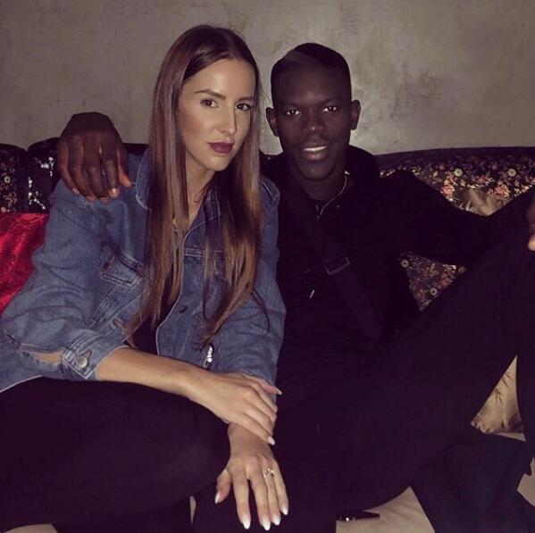 恭喜!雷霆大将与未婚妻完婚!美艳新娘颜值超高