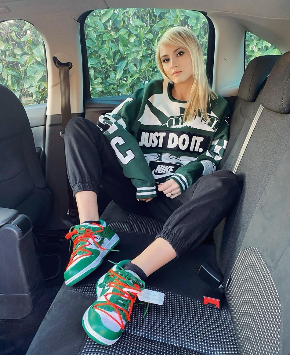 超多图预警！可甜可萌可A可帅的意大利美女模特 穿欧文球衣太酷了