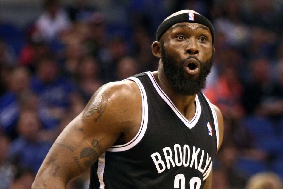 仅剩一人还在打球！姚明同届谁赚钱最多 仅3人上亿大姚排第4