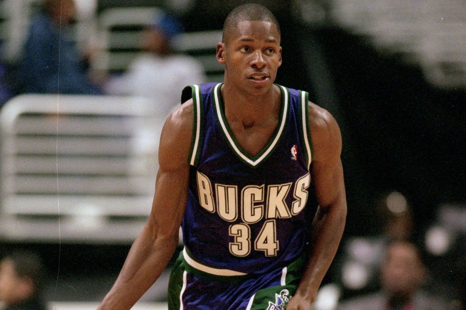 雷-阿伦44岁生日快乐!一起回顾那些年的“君子雷”