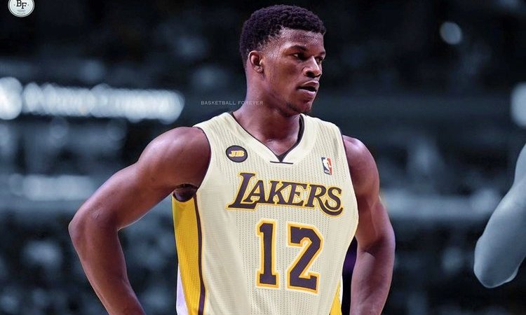 签下长约詹姆斯仍能左右自由市场！2019年的夏天还是围着他转