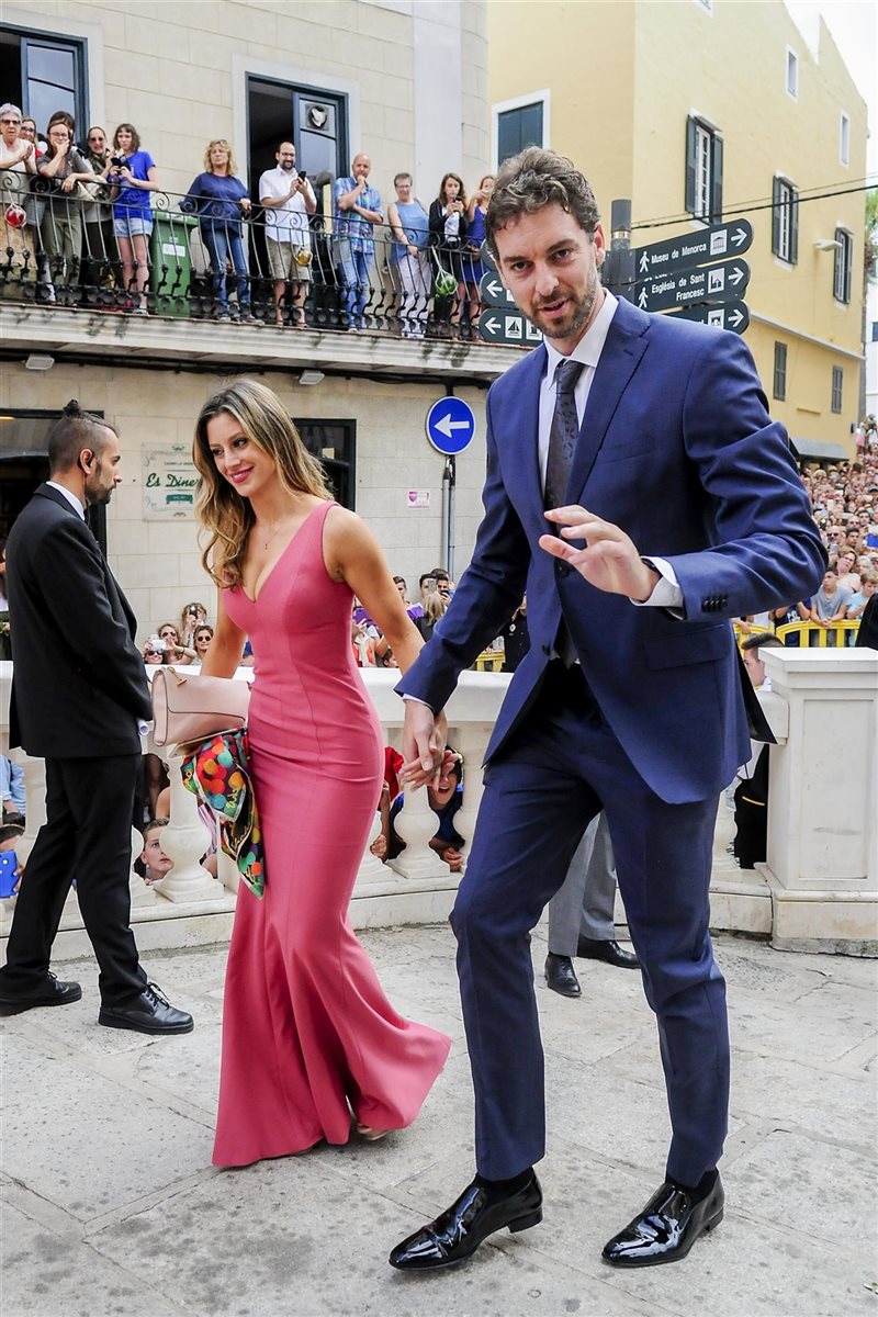 恭喜！大加与未婚妻完婚 在39岁生日当天娶了全世界最优雅的女人