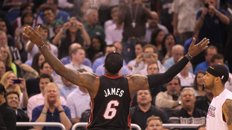 詹姆斯宣布经典洒镁粉下赛季回归！这几个当年的慢动作看湿了