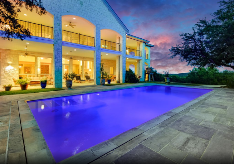 波波维奇豪宅内部照片曝光形似宫殿 “仅”需450万美元就能买到