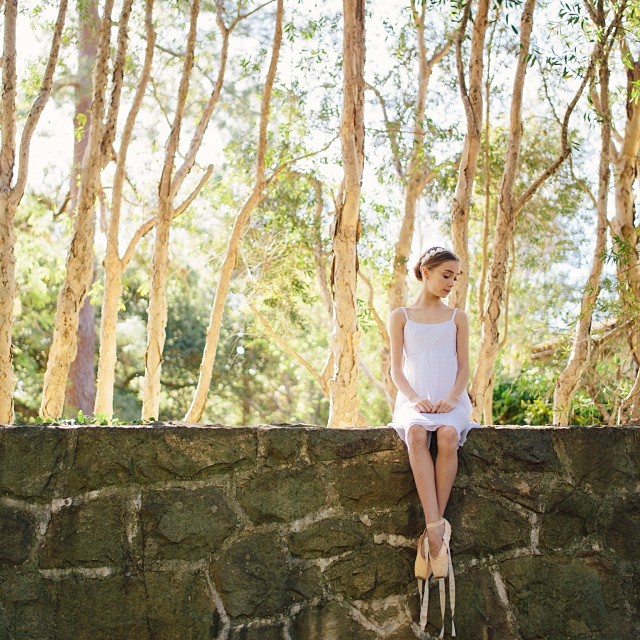 震撼人心的清纯美！21岁哥伦比亚大学舞蹈系高材生兼黄蜂啦啦队员