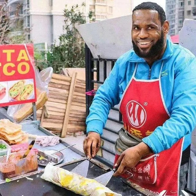 当NBA球星去摆摊：老詹卖taco库里卖爆米花 瓜哥卖瓜自卖自夸