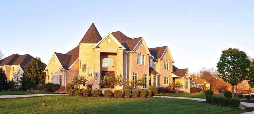 每平8413元!欧文终于把克城豪宅卖了出去 比挂牌价低近一百万