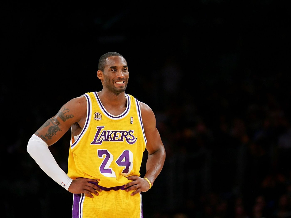 关于科比你不知道的十件事:看电视学会西班牙语 差点拿最佳第六人