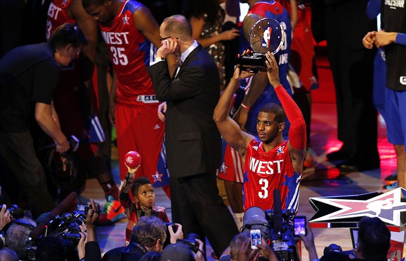 NBA最萌的巨星之子！那个萌翻科比的CP4十岁了！画风变成了这样