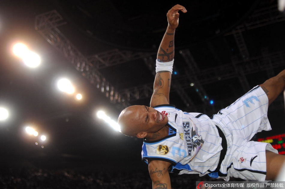 回顾那些年的京粤大战