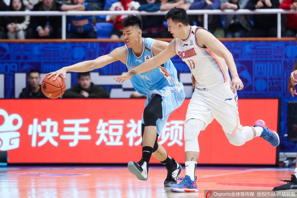 CBA第1轮:四川87-134新疆